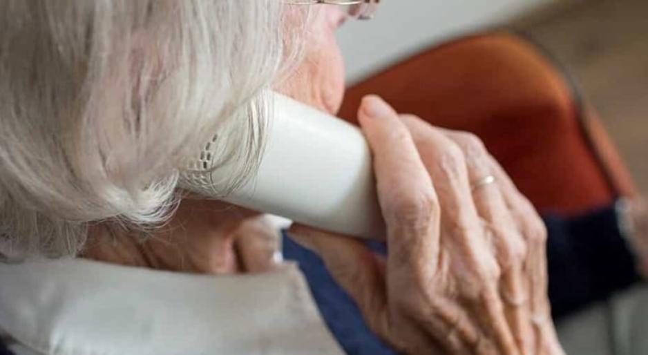 Anziana derubata di tutti gli ori in casa