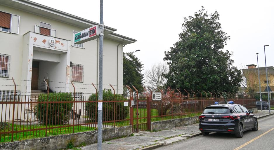 Sotto il letto, mezzo chilo di marijuana: arrestato