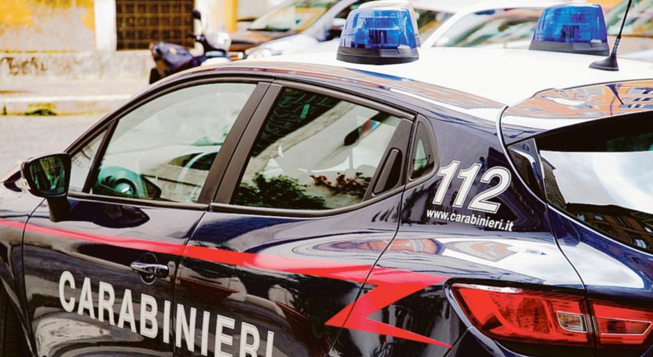 Nasconde il monopattino rubato, denunciato